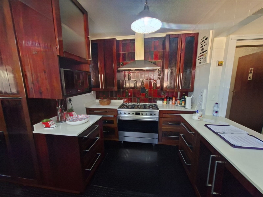4 Bedroom Property for Sale in Rant En Dal Gauteng