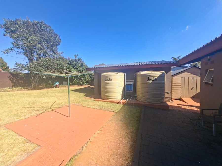 4 Bedroom Property for Sale in Rant En Dal Gauteng