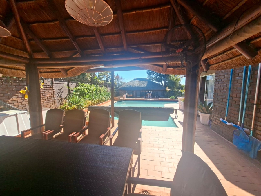 4 Bedroom Property for Sale in Rant En Dal Gauteng