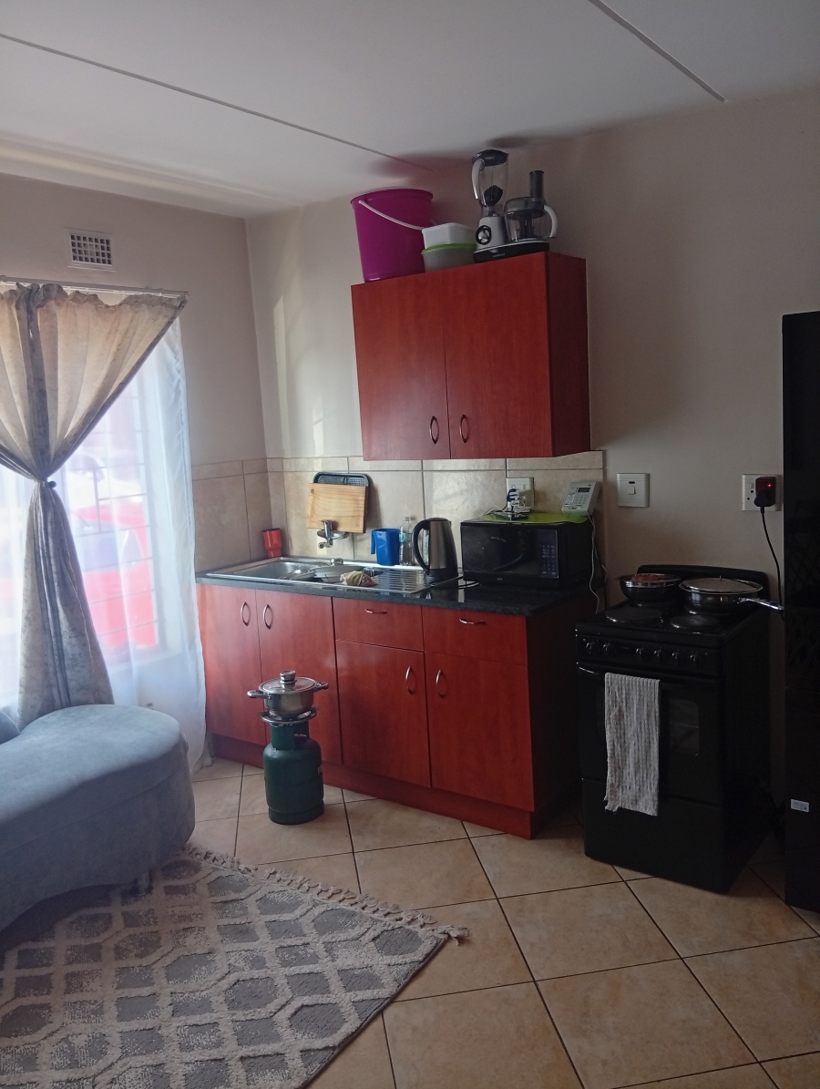 2 Bedroom Property for Sale in Jabulani Gauteng