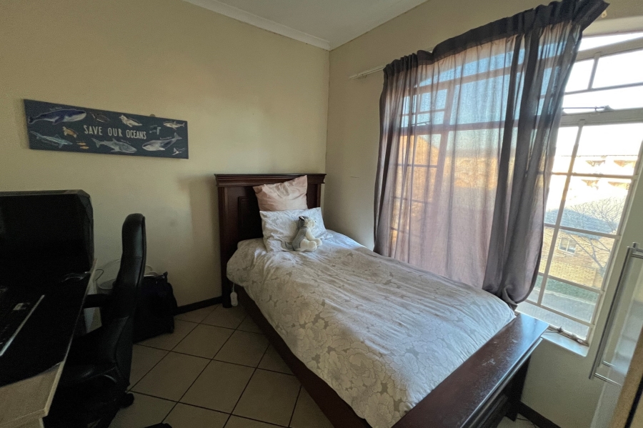 2 Bedroom Property for Sale in Monavoni Gauteng