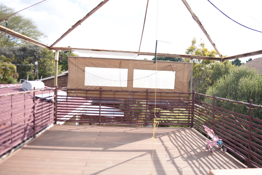 6 Bedroom Property for Sale in Ninapark Gauteng