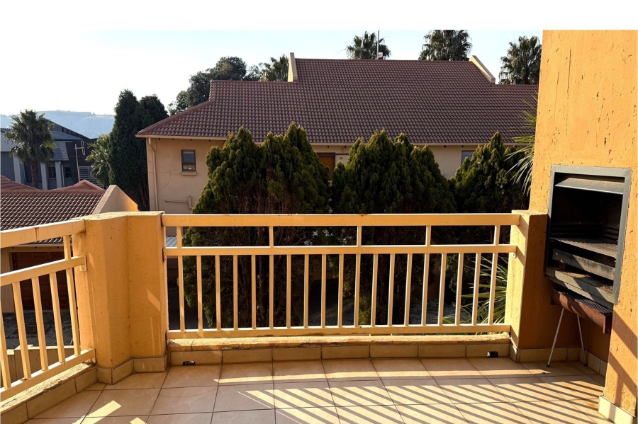 2 Bedroom Property for Sale in Bedford Gardens Gauteng