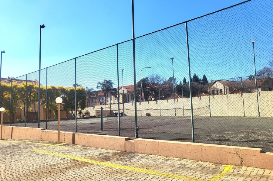 2 Bedroom Property for Sale in Bedford Gardens Gauteng