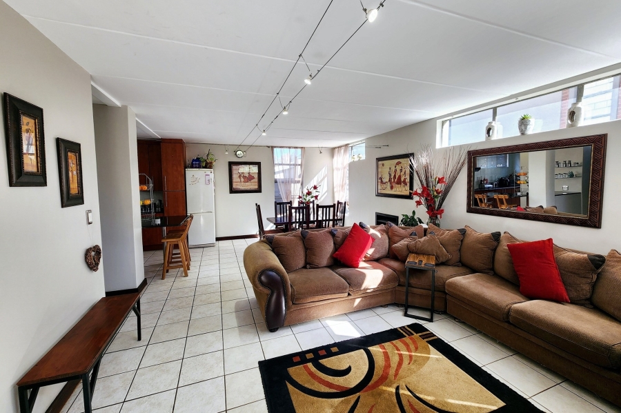 To Let 3 Bedroom Property for Rent in Die Hoewes Gauteng