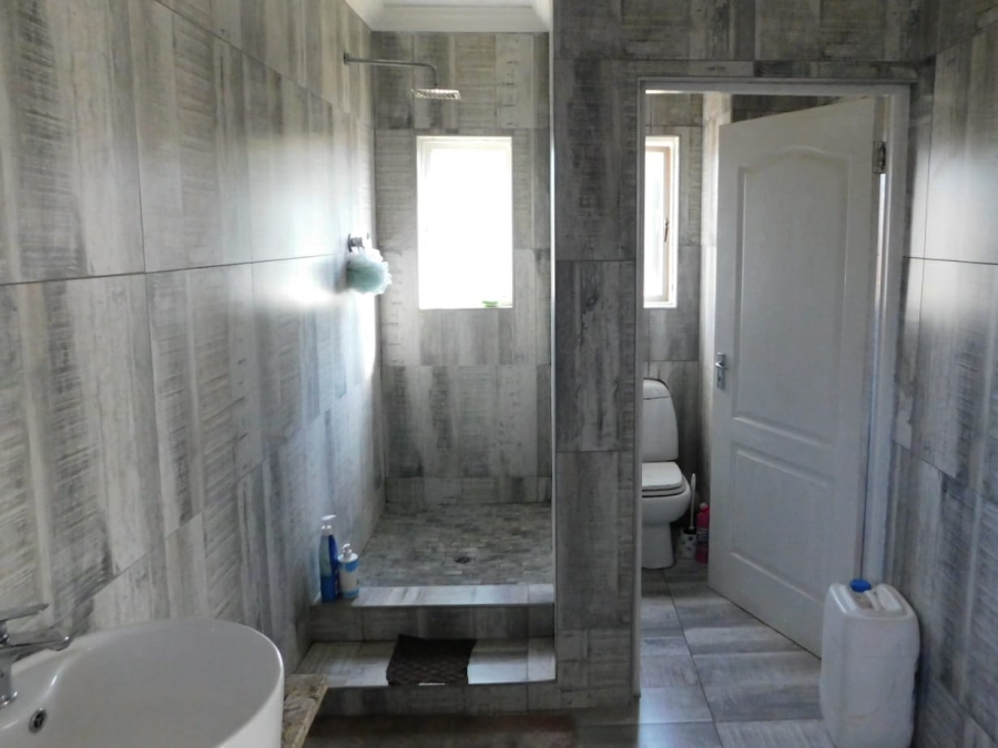 4 Bedroom Property for Sale in Overkruin Gauteng