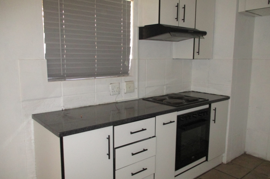 2 Bedroom Property for Sale in Kempton Park Central Gauteng