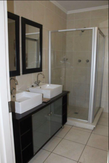 To Let 3 Bedroom Property for Rent in Bedfordview Gauteng