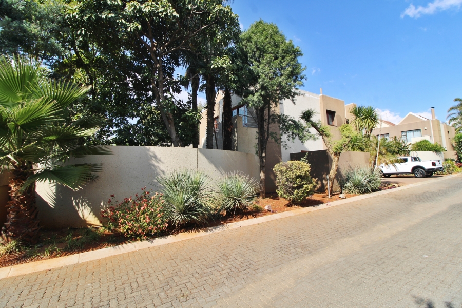 3 Bedroom Property for Sale in Bedfordview Gauteng