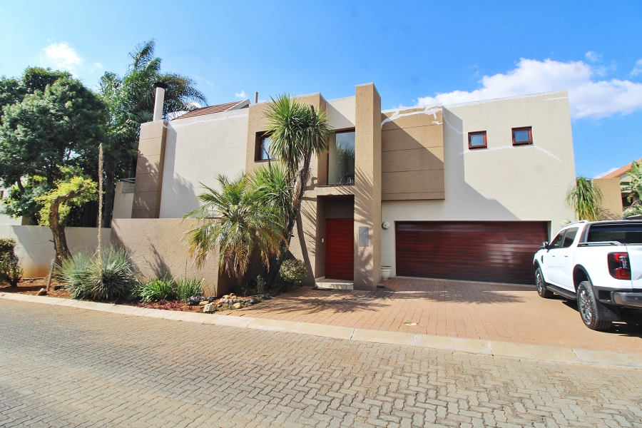 3 Bedroom Property for Sale in Bedfordview Gauteng