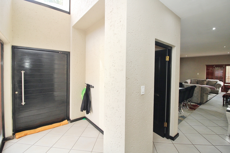 3 Bedroom Property for Sale in Bedfordview Gauteng