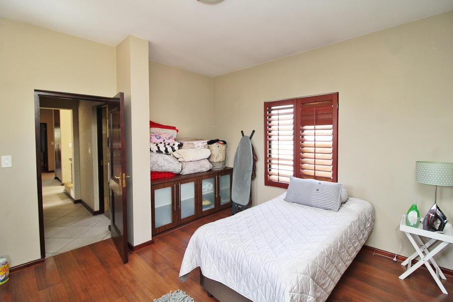 3 Bedroom Property for Sale in Bedfordview Gauteng
