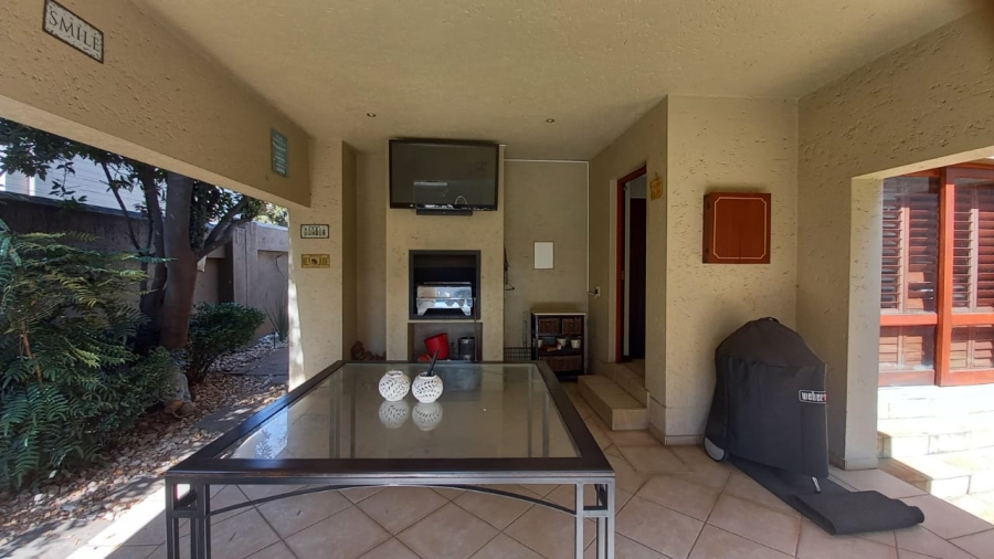 3 Bedroom Property for Sale in Bedfordview Gauteng