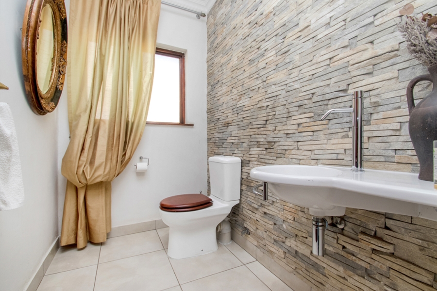 4 Bedroom Property for Sale in Sandown Gauteng