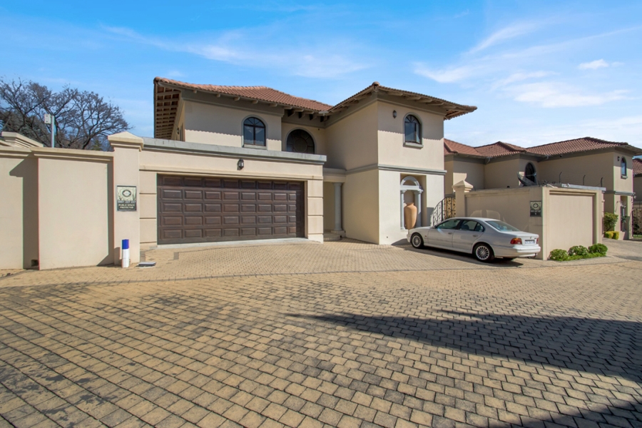 4 Bedroom Property for Sale in Sandown Gauteng