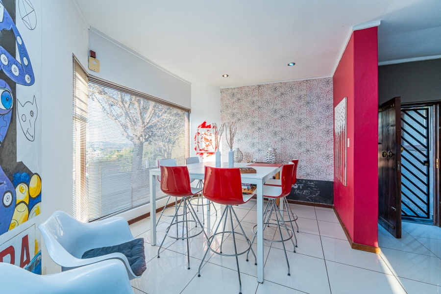 3 Bedroom Property for Sale in Roodekrans Gauteng