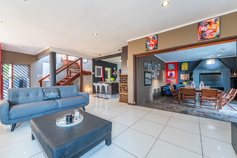 3 Bedroom Property for Sale in Roodekrans Gauteng