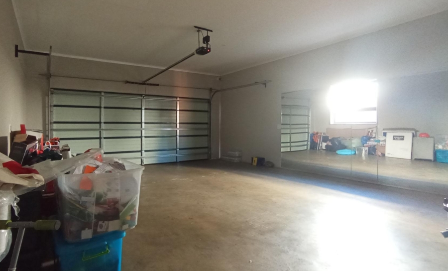 4 Bedroom Property for Sale in Six Fountains Estate Gauteng