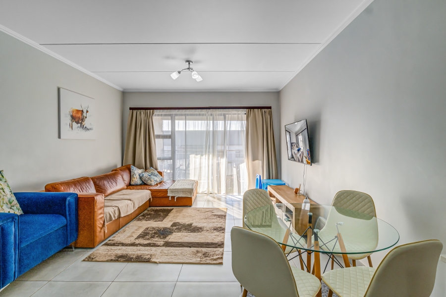 2 Bedroom Property for Sale in Glen Marais Gauteng