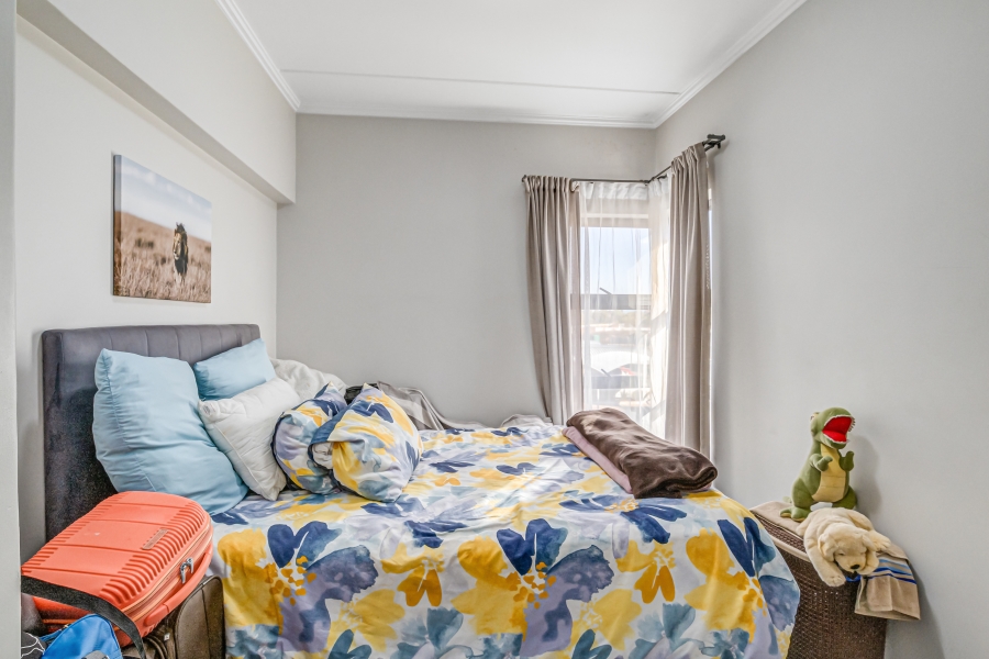 2 Bedroom Property for Sale in Glen Marais Gauteng