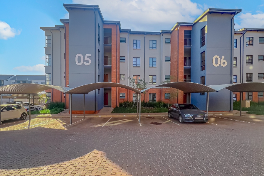 2 Bedroom Property for Sale in Glen Marais Gauteng