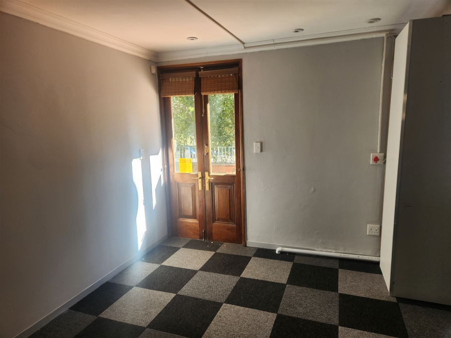 To Let commercial Property for Rent in Wierda Valley Gauteng