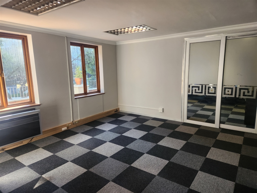 To Let commercial Property for Rent in Wierda Valley Gauteng