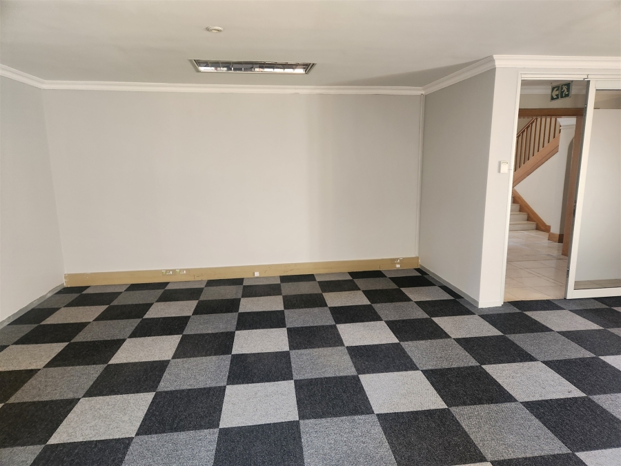 To Let commercial Property for Rent in Wierda Valley Gauteng