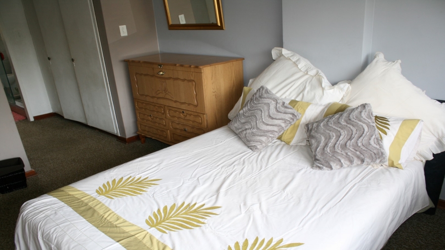 To Let 3 Bedroom Property for Rent in Petervale Gauteng