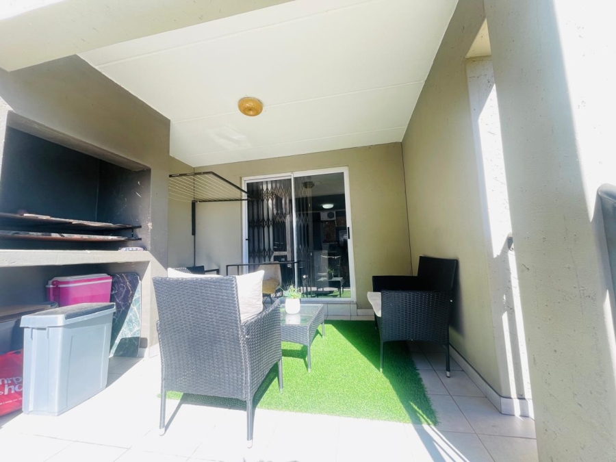 To Let 2 Bedroom Property for Rent in Wilgeheuwel Gauteng