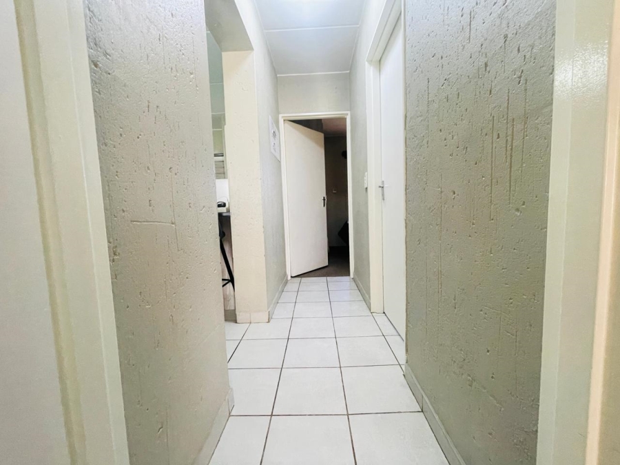 To Let 2 Bedroom Property for Rent in Wilgeheuwel Gauteng