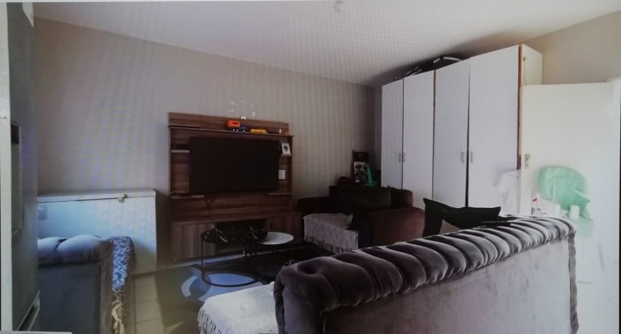 2 Bedroom Property for Sale in Baileys Muckleneuk Gauteng