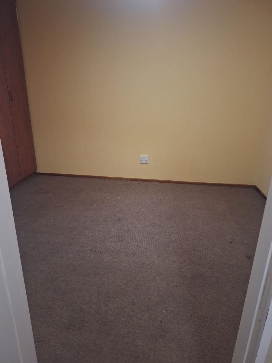 To Let 2 Bedroom Property for Rent in Castleview Gauteng