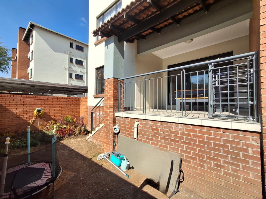 2 Bedroom Property for Sale in Greenstone Hill Gauteng