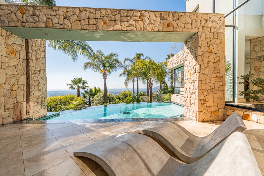 4 Bedroom Property for Sale in Constantia Kloof Gauteng