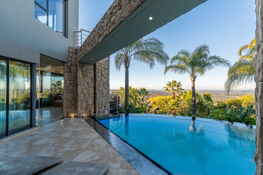 4 Bedroom Property for Sale in Constantia Kloof Gauteng