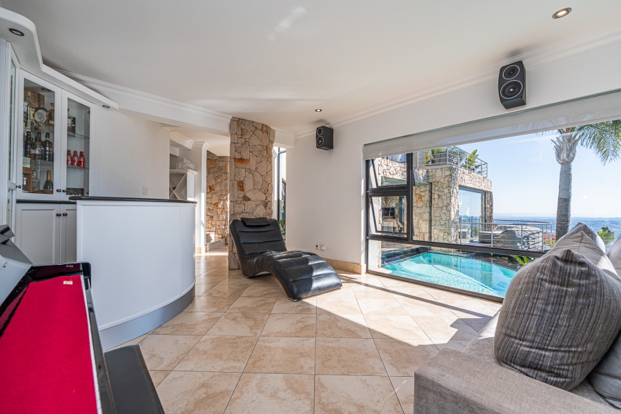 4 Bedroom Property for Sale in Constantia Kloof Gauteng