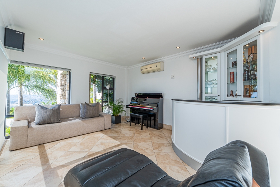 4 Bedroom Property for Sale in Constantia Kloof Gauteng