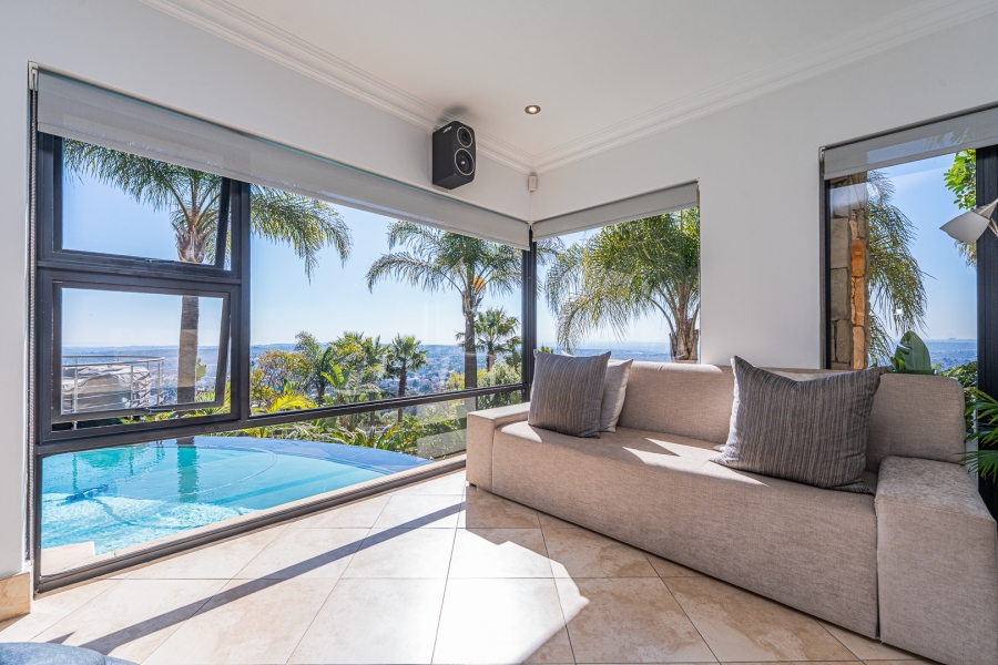 4 Bedroom Property for Sale in Constantia Kloof Gauteng
