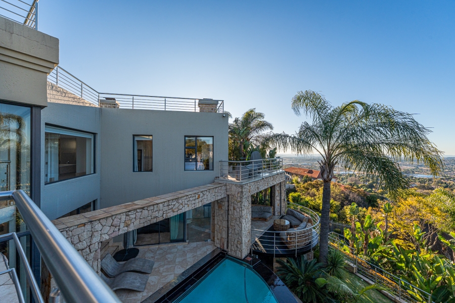 4 Bedroom Property for Sale in Constantia Kloof Gauteng
