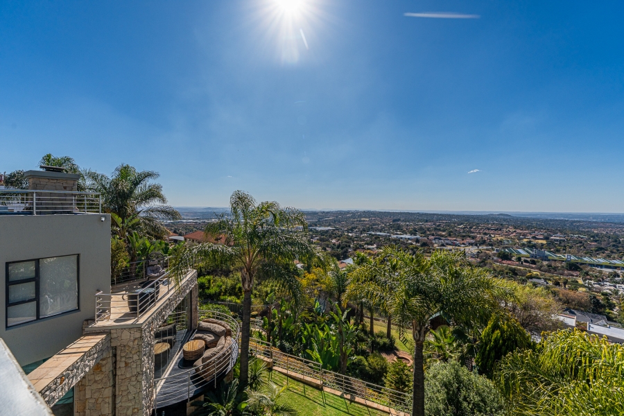 4 Bedroom Property for Sale in Constantia Kloof Gauteng