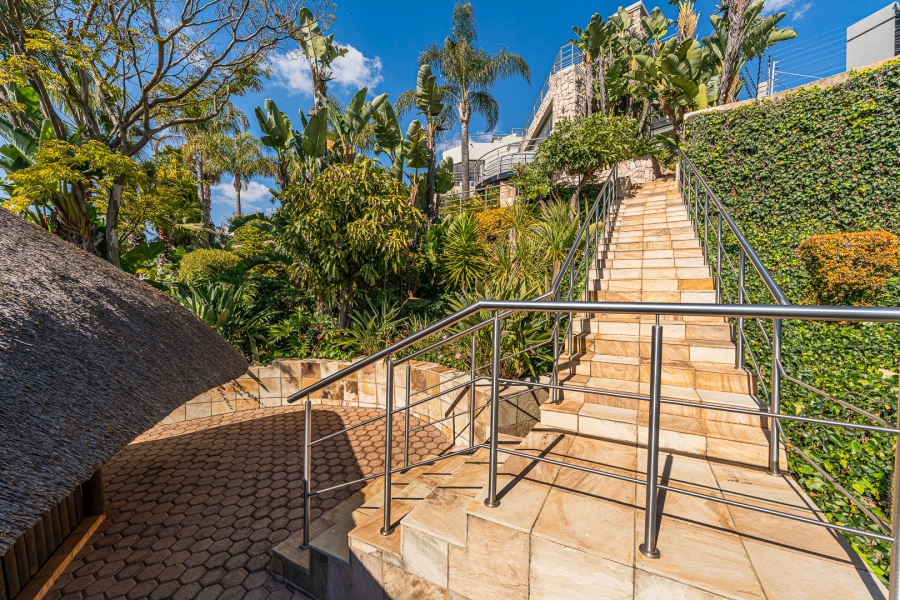 4 Bedroom Property for Sale in Constantia Kloof Gauteng