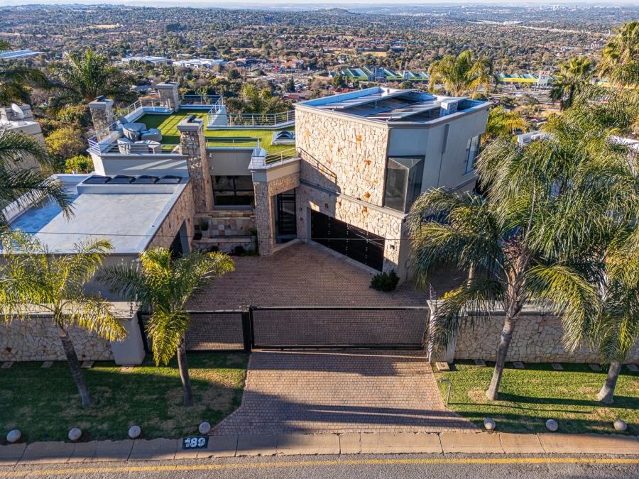 4 Bedroom Property for Sale in Constantia Kloof Gauteng