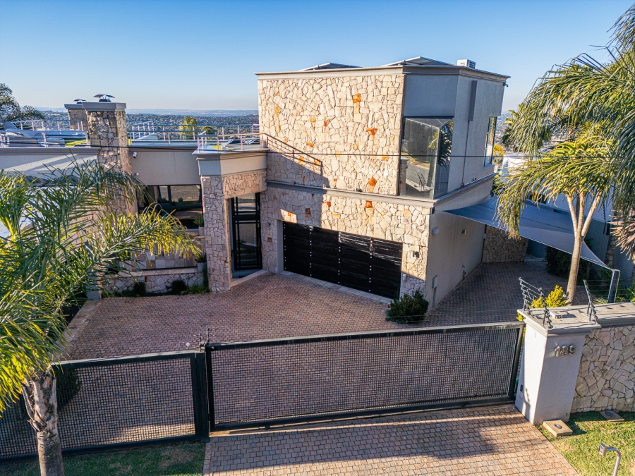 4 Bedroom Property for Sale in Constantia Kloof Gauteng