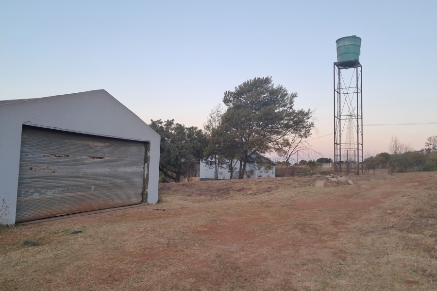 0 Bedroom Property for Sale in Zwavelpoort Gauteng