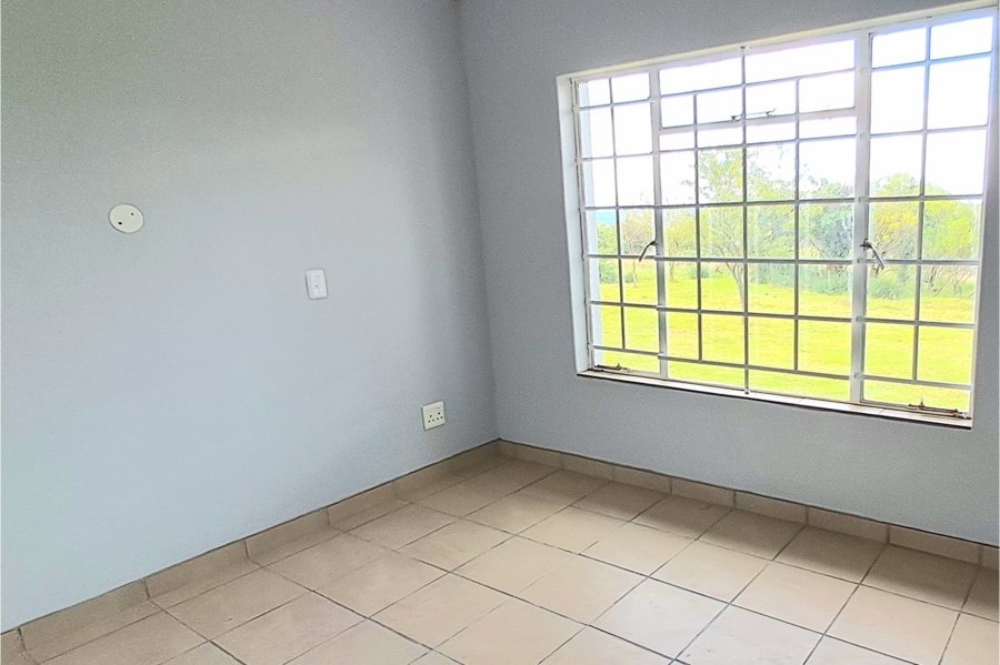 0 Bedroom Property for Sale in Zwavelpoort Gauteng