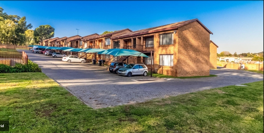 2 Bedroom Property for Sale in Meredale Gauteng