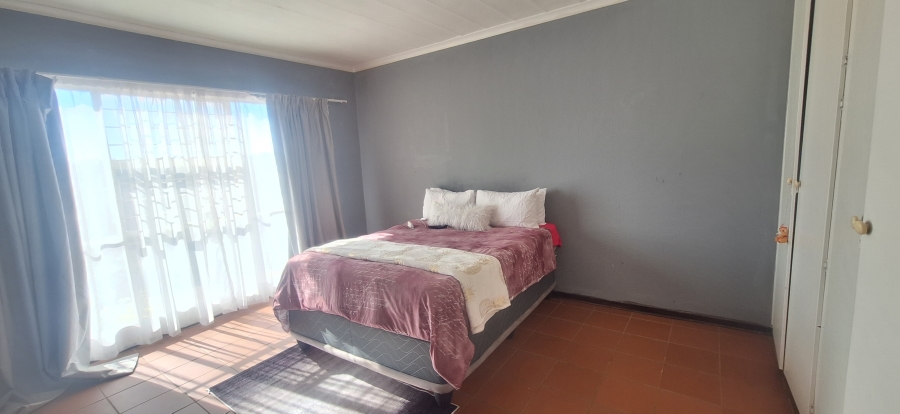 2 Bedroom Property for Sale in Silverfields Gauteng