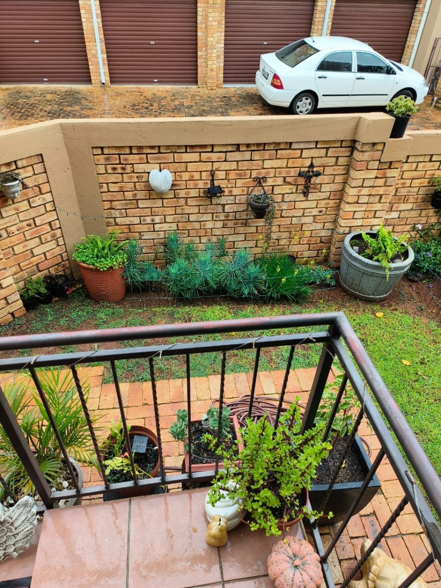To Let 3 Bedroom Property for Rent in Wilgeheuwel Gauteng