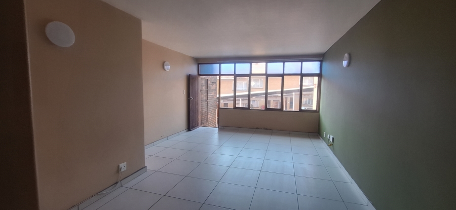 2 Bedroom Property for Sale in Silverfields Gauteng